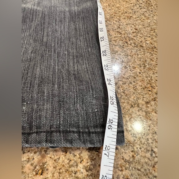 One Teaspoon Truckers Mid Waist Straight
Leg Denim Jeans size 26 AU/ 4 US NWT - Picture 13 of 13